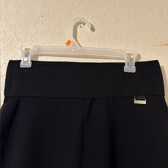 Calvin Klein Pencil Skirt🖤 - Picture 3 of 7